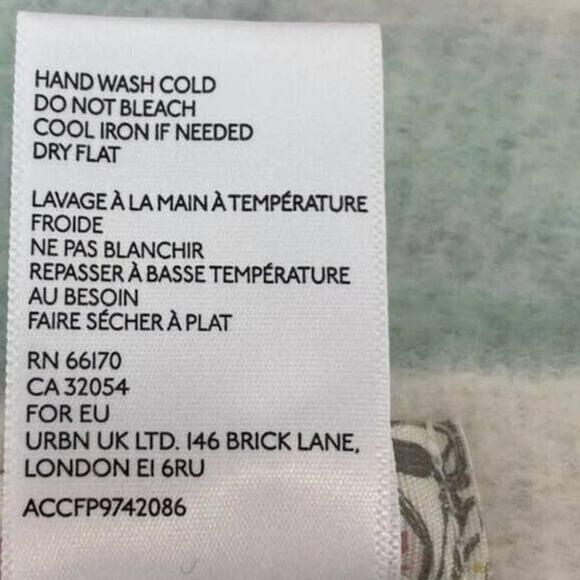 NWT Free People Brushed Racer Stripe Blanket Scarf in Sky Combo - Picture 4 of 5